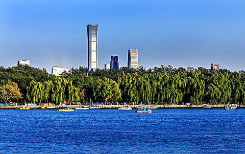 上半年商场写字楼租金最抗压